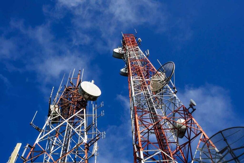 Image shows Communication Sector Contribution to GDP