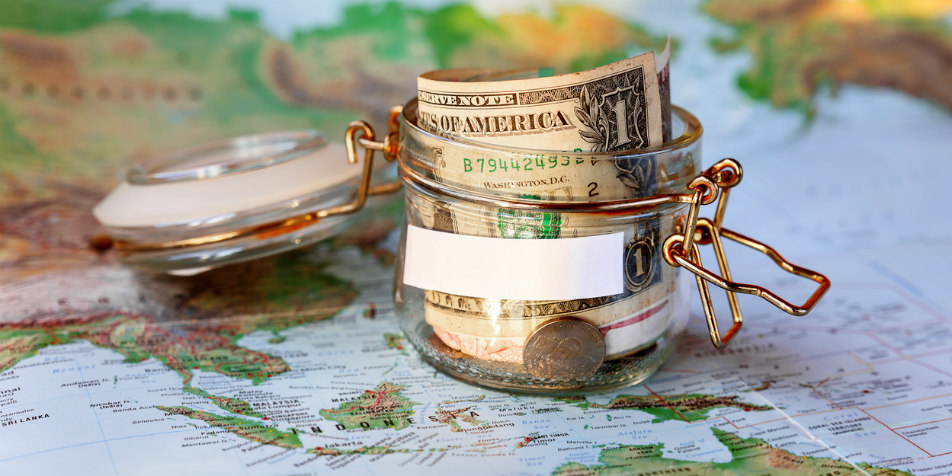 how to travel on a budget